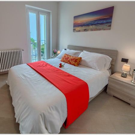 Lake View Terrace Villa Vercana Exterior foto
